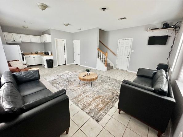 5205  Hudson Bend Road , Austin Texas 78734