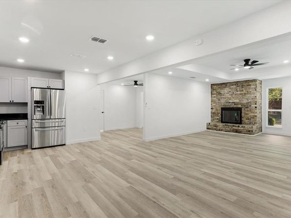 2149  Willow Place  A & B, Carrollton Texas 75006