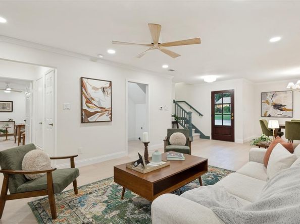 407  Valley Cove Drive , Richardson Texas 75080
