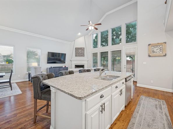 808  Nathanael Greene Court , Aubrey Texas 76227