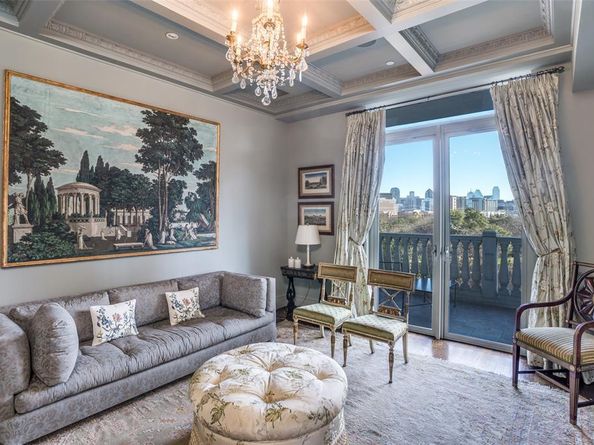 3505  Turtle Creek Boulevard  4C, Dallas Texas 75219