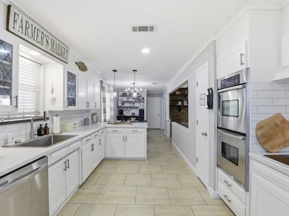 2217  Westlake Drive , Plano Texas 75075