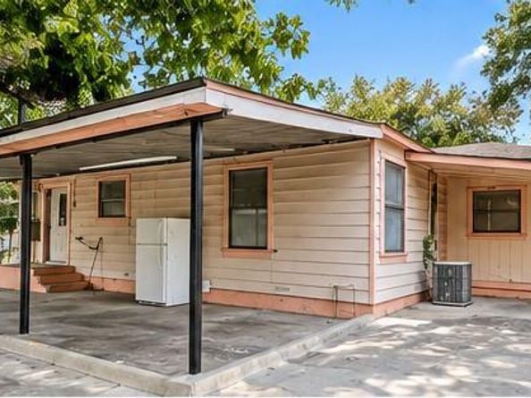 2324  Bombay Avenue , Dallas Texas 75235