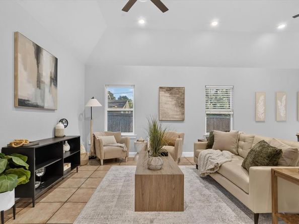 2505  Edd Road , Dallas Texas 75253