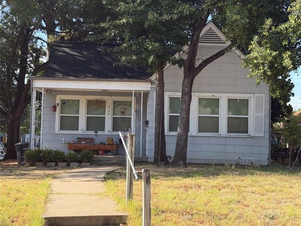 2744  Honeysuckle Avenue , Fort Worth Texas 76111