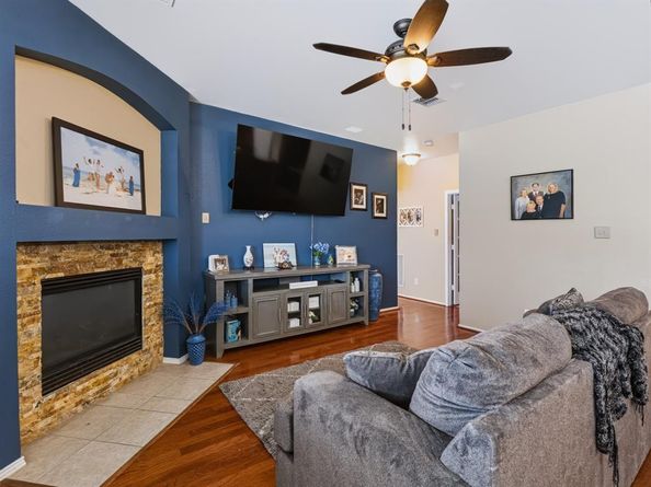 10518  Woodlands Trail , Rowlett Texas 75089