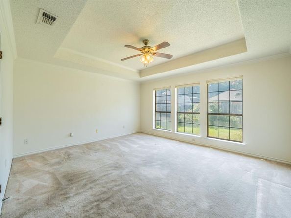 529  Winston Street , Grand Prairie Texas 75052