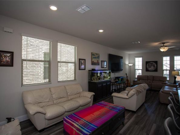 2653  Kings Canyon Mews , Corinth Texas 76210