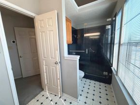 400  Santa Fe Trail  24, Irving Texas 75063