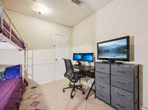 1021  Pleasant Valley Road , Garland Texas 75040