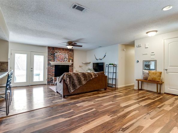 2501  Briarcliff Drive , Irving Texas 75062