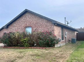 1216  Rio Vista Drive , DeSoto Texas 75115