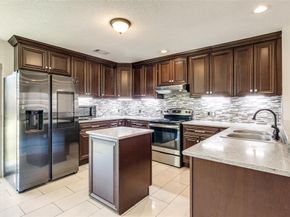 4910  Urban Avenue , Dallas Texas 75227