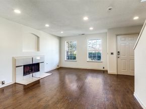 4910  Urban Avenue , Dallas Texas 75227