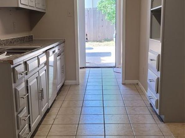 1500  Blackwell Drive , Irving Texas 75061