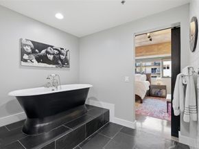 1999  Mckinney Avenue  1205, Dallas Texas 75201