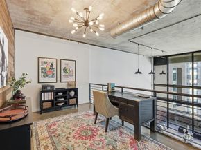 1999  Mckinney Avenue  1205, Dallas Texas 75201