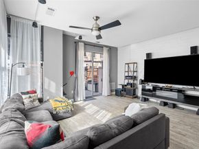 2604  Museum Way  2101, Fort Worth Texas 76107