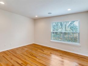 3323  San Jacinto Street , Dallas Texas 75204