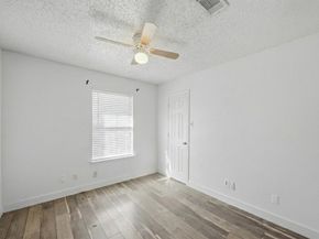 6200  Avanti Drive , Arlington Texas 76001