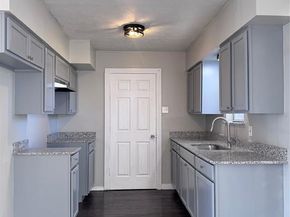 6208  Harmony Lane , Dallas Texas 75241