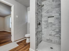 3919  Mehalia Drive , Dallas Texas 75241