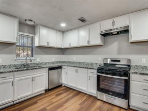 3919  Mehalia Drive , Dallas Texas 75241