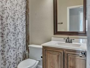 629  Fox View Drive , Fort Worth Texas 76131