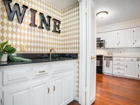 2945  Country Place Circle , Carrollton Texas 75006