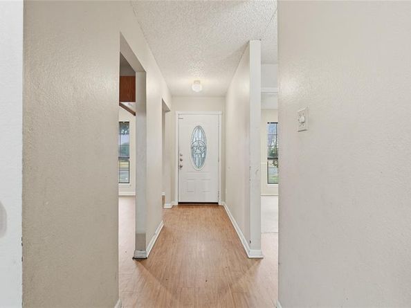 325  Juniper Drive , Arlington Texas 76018