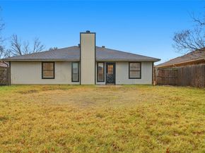 325  Juniper Drive , Arlington Texas 76018