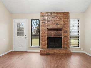 325  Juniper Drive , Arlington Texas 76018