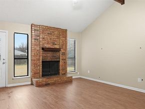 325  Juniper Drive , Arlington Texas 76018