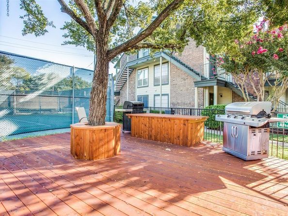 5981  Arapaho   1106, Dallas Texas 75248