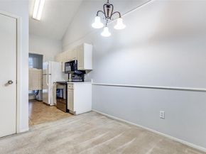 5981  Arapaho   1106, Dallas Texas 75248