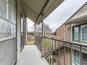 5981  Arapaho   1106, Dallas Texas 75248