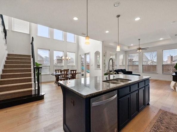 4701  Gladiola Court , Mansfield Texas 76063