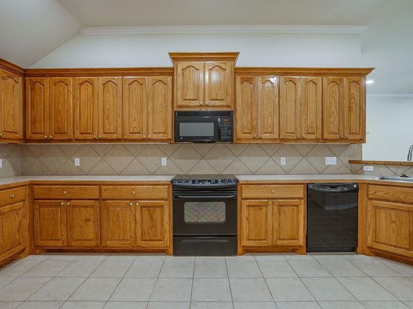 119  Crestway Drive  22, Cedar Hill Texas 75104