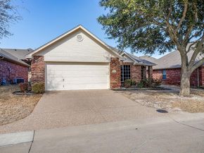 119  Crestway Drive  22, Cedar Hill Texas 75104