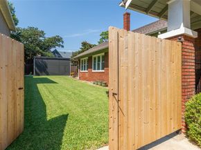 1204  Virginia Place , Fort Worth Texas 76107