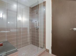 2600 W 7th Street  2452, Fort Worth Texas 76107