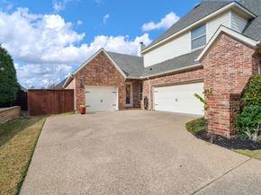 9144  Calvert Road , Lantana Texas 76226