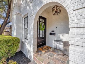 919  Stewart Drive , Dallas Texas 75208