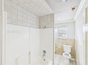 6909  Valhalla Road , Fort Worth Texas 76116