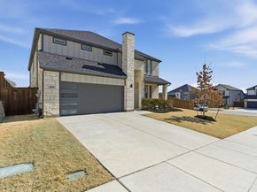 5613  Summit Creek Road , Fort Worth Texas 76126