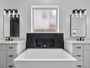 1322  Genoa Circle , Garland Texas 75040