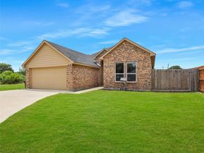 3101  Eastcrest Court , Fort Worth Texas 76105