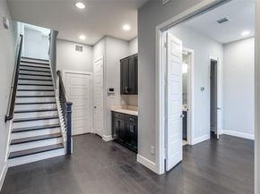 1348  Arch Place , Dallas Texas 75215