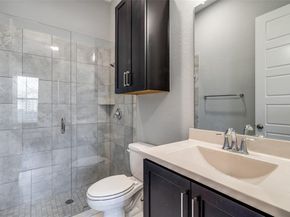 1348  Arch Place , Dallas Texas 75215