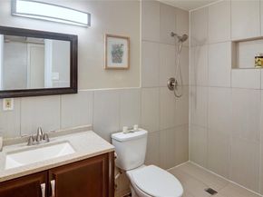 7931  Royal Lane  216, Dallas Texas 75230